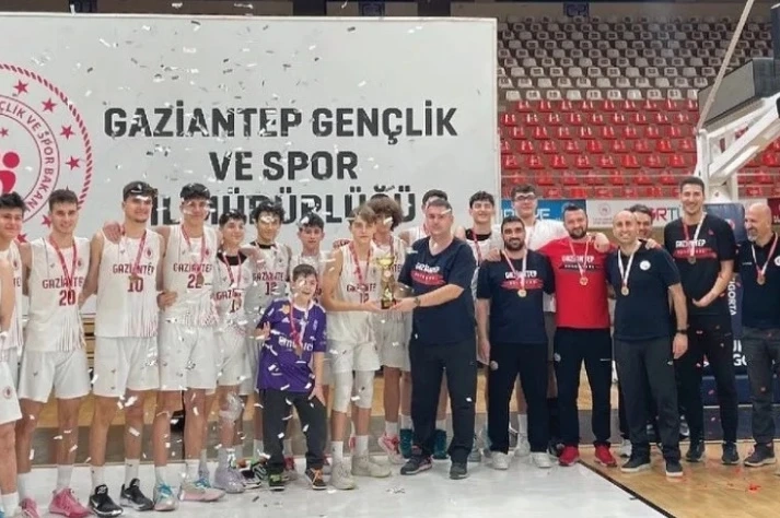 Gaziantep Basketbol şampiyon oldu