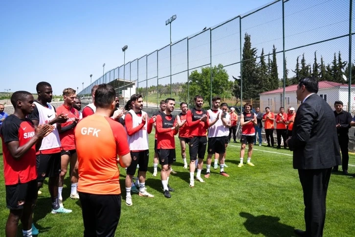 Umut Yılmaz'dan Gaziantep FK'ya sürpriz ziyaret